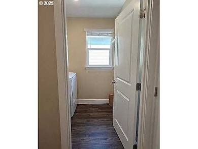 531 E Bella Vista Ave, Hermiston, OR 97838 - photo 6