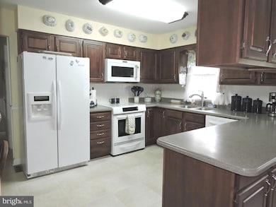 2758 Greene Ln, Baldwin, MD 21013 - photo 6