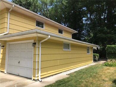 1331 Greenbrier Ln, North Tonawanda, NY 14120 - photo 5