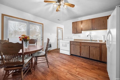 709 Clifty Falls Ln, Dayton, IN 47941 - photo 3