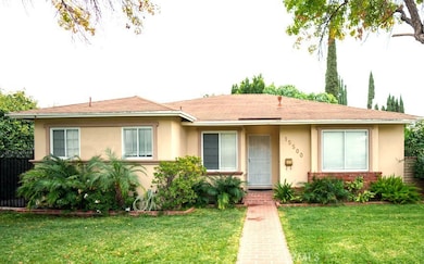 15500 Chatsworth St, Mission Hills, CA 91345 - photo 2