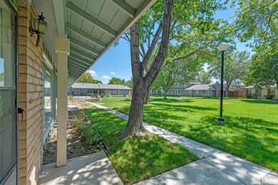 987 Crestwood Dr unit 3, Sparks, NV 89434 - photo 4