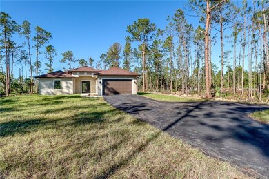 LONG PAVED DRIVEWAY!