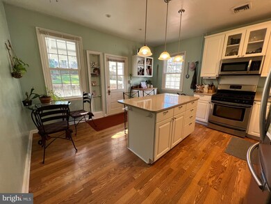 1015 Roland Heights Ave, Baltimore, MD 21211 - photo 6