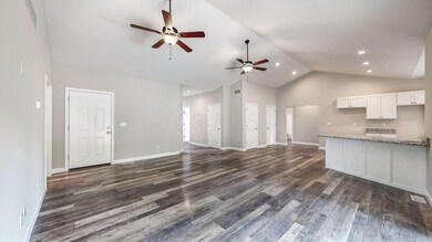 10780 Licking Trails Rd, Thornville, OH 43076 - photo 4