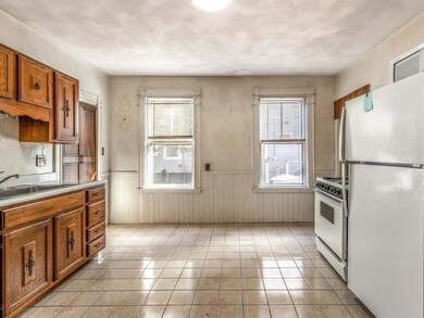 10 Spruce Ave unit 10, Cambridge, MA 02138 - photo 6