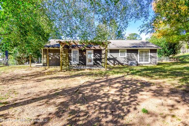 931 Lakeshore Dr, Jacksons Gap, AL 36861 - photo 6