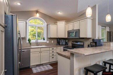 125 Goldfinch Ct, Mankato, MN 56001 - photo 5