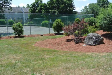 55 Profile Cir, Nashua, NH 03063 - photo 3