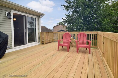 54 Swan Dr, Middletown, RI 02842 - photo 2