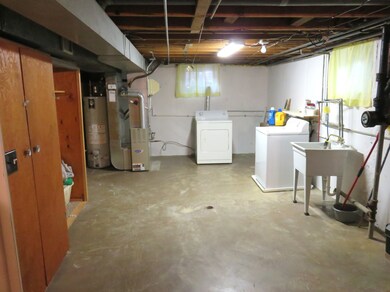 781 E Lincoln Ave, Des Plaines, IL 60018 - photo 7