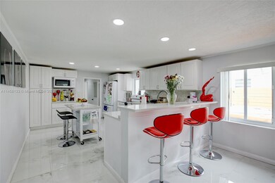 689 SW 7th Terrace, Dania, FL 33004 - photo 3