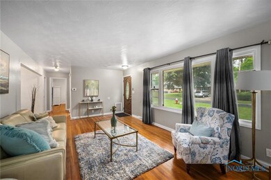 642 MacKow Dr, Toledo, OH 43607 - photo 5