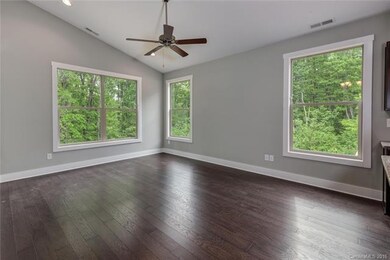 16 Meeting St unit 16, Asheville, NC 28803 - photo 4