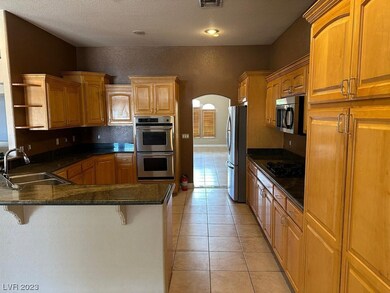 3742 Seashore Palm Ct, Las Vegas, NV 89121 - photo 7