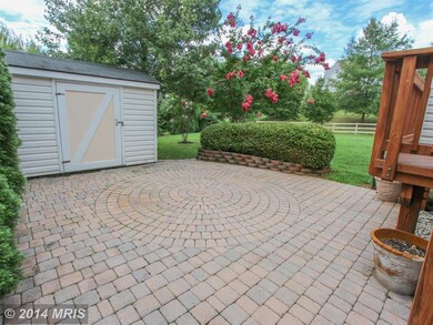 17234 Hollymill Ct, Round Hill, VA 20141 - photo 7