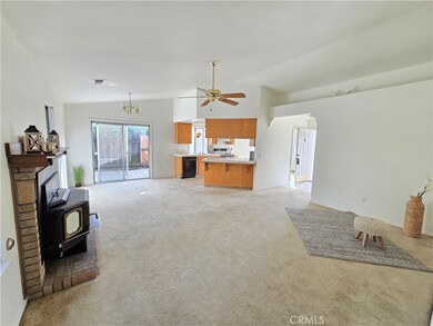 935 Doe Ct, Merced, CA 95340 - photo 4