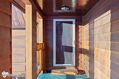 02-Exterior Front-ELKO4404
