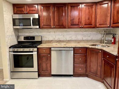 61 Old Forge Crossing, Devon, PA 19333 - photo 7