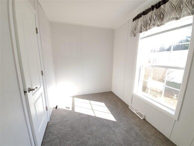 10 Goodwin Ln, Canaan, NH 03741 - photo 6