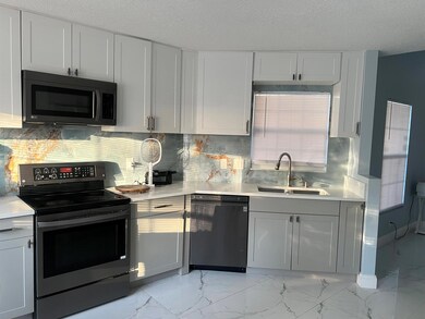 12 Misty Meadow Dr, Boynton Beach, FL 33436 - photo 2