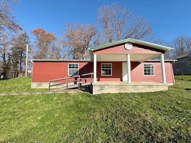 881 Ohio 233, Oak Hill, OH 45656 - photo 2