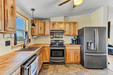 4153 N Main Dr-7