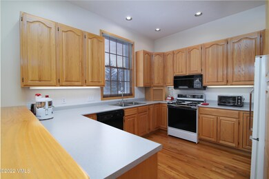exception_11a_kitchen_1