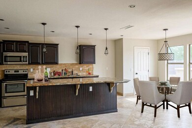 _Dining-1858405-large