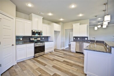 10005 Overland Dr, Siloam Springs, AR 72761 - photo 3