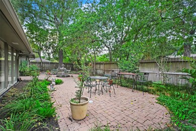 14018 Kingsride Ln, Houston, TX 77079 - photo 5