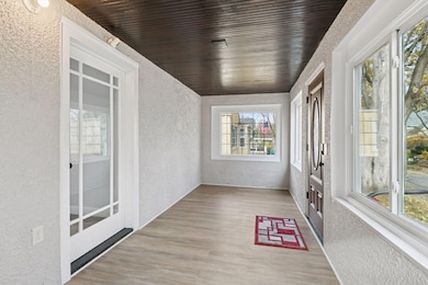 4524 29th Ave S, Minneapolis, MN 55406 - photo 5