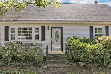 4 Washington St, Hudson, NH 03051 - photo 3