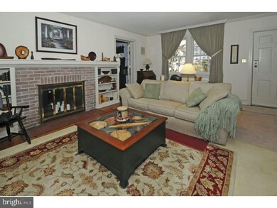 108 Glenview Ave, Wyncote, PA 19095 - photo 3