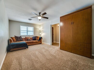 1201 Hillcrest St, Denton, TX 76201 - photo 6