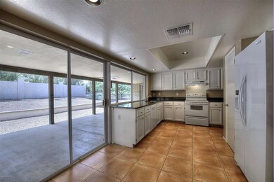 007_Kitchen
