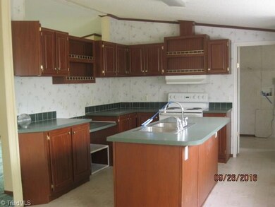 4553 Ridgeback Rd, Asheboro, NC 27205 - photo 7