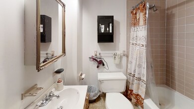 1722 Beacon St unit 4, Brookline, MA 02445 - photo 4