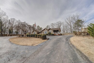 109 E Circle Dr, Rossville, GA 30741 - photo 7