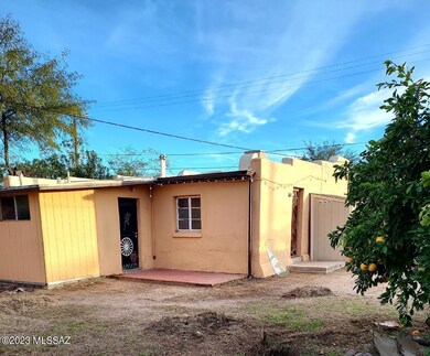 206 E 24th Str