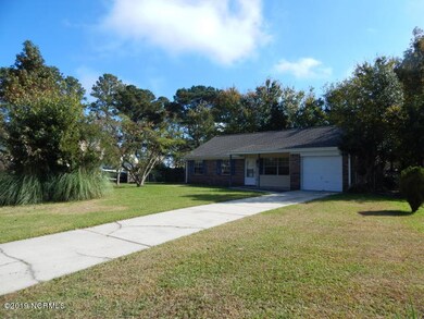 415 Cedar Ct, Jacksonville, NC 28546 - photo 2