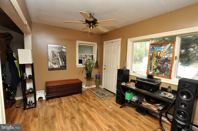 17 Sepviva Ave, Clementon, NJ 08021 - photo 5