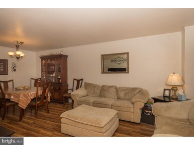 209 Georgetowne Ct, Royersford, PA 19468 - photo 2