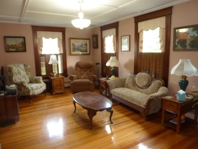 400 Middle Rd, Portsmouth, NH 03801 - photo 5