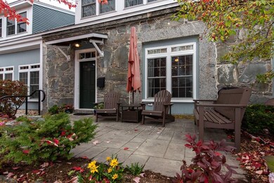 6 Bay Rd unit 32, Newmarket, NH 03857 - photo 2