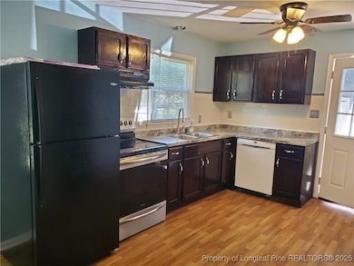 5415 Cactus Ct, Fayetteville, NC 28303 - photo 4