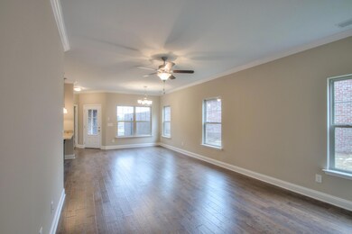 Everleigh Living Rm