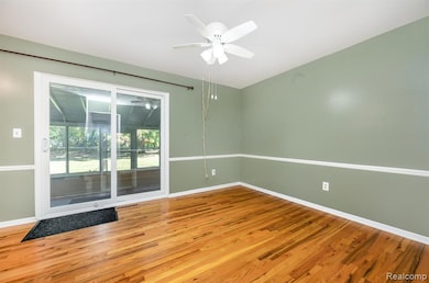 6723 Andersonville Rd unit E42, Clarkston, MI 48346 - photo 5