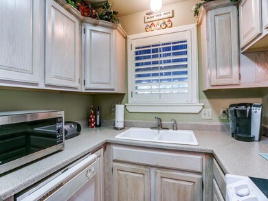 1431 Lakeside Trail, Whitney, TX 76692 - photo 7