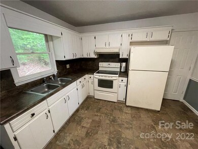 2503 Tot Hill Farm Rd, Asheboro, NC 27205 - photo 6